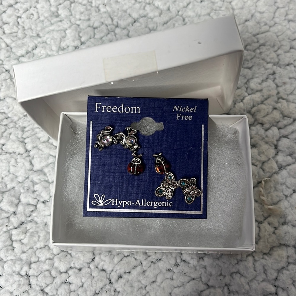 Freedom 3pc Hypo Allergenic Nickel Free Bug Nature Earrings New NIB NWT